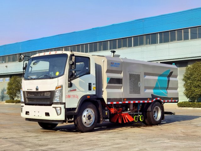 重汽悍將洗掃車(chē)